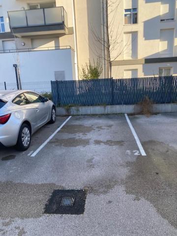 Le Corbeau Et Le Homard, Un Vrai Havre De Paix Leilighet Dijon Eksteriør bilde